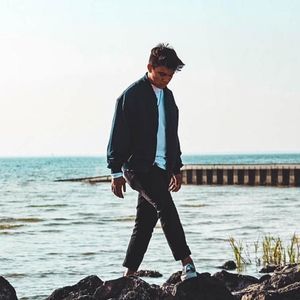 Meet your Posher, Andres